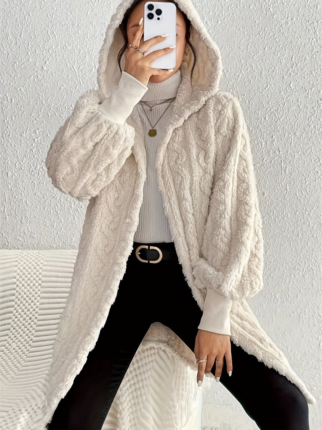 HOT SALE🔥Women's Plush Fleece Soft Midi-Length Jacket with Pockets