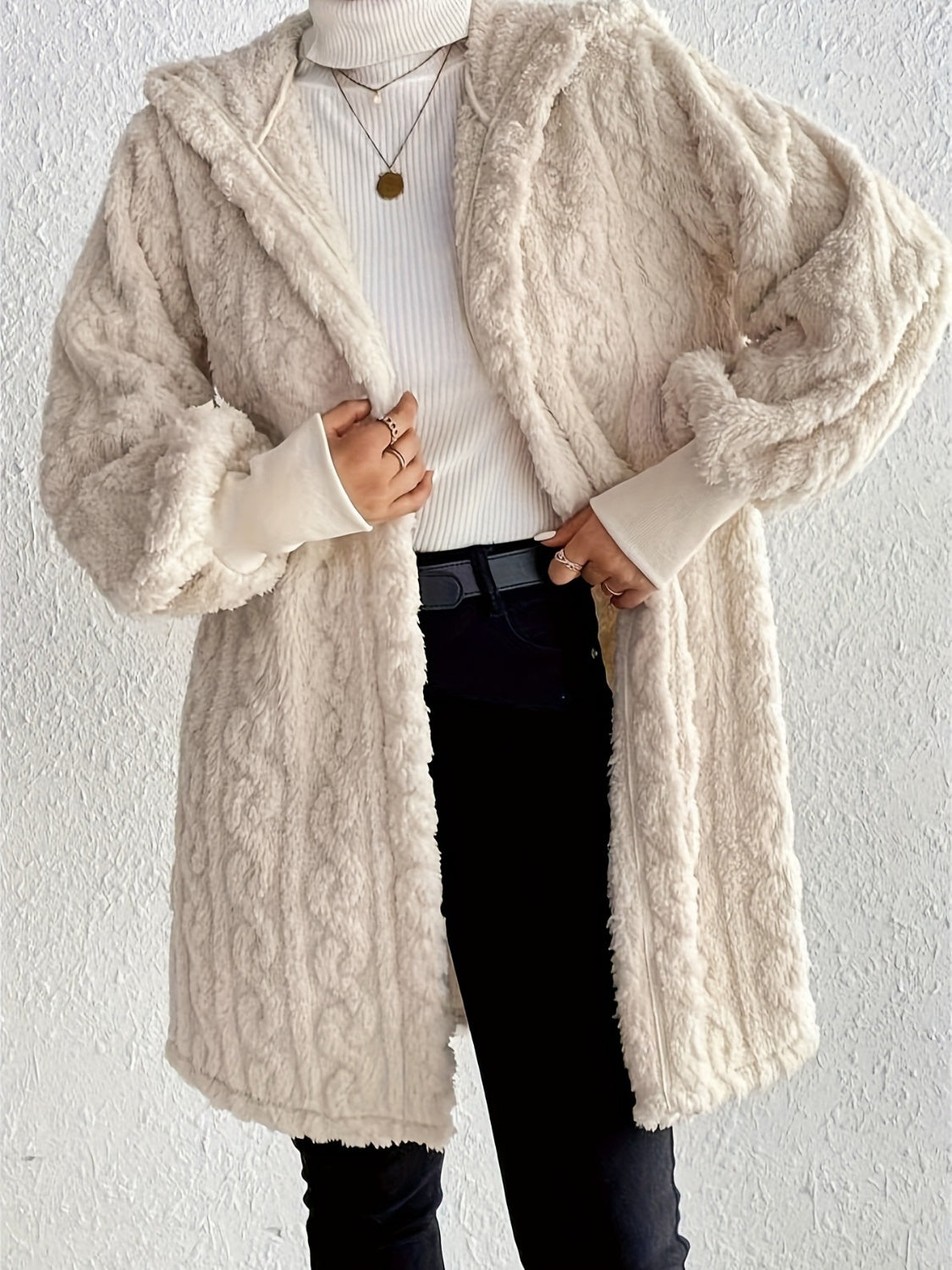 HOT SALE🔥Women's Plush Fleece Soft Midi-Length Jacket with Pockets