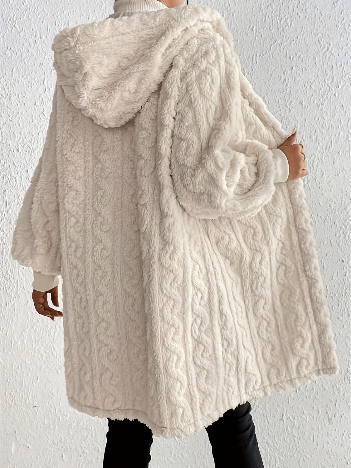 HOT SALE🔥Women's Plush Fleece Soft Midi-Length Jacket with Pockets