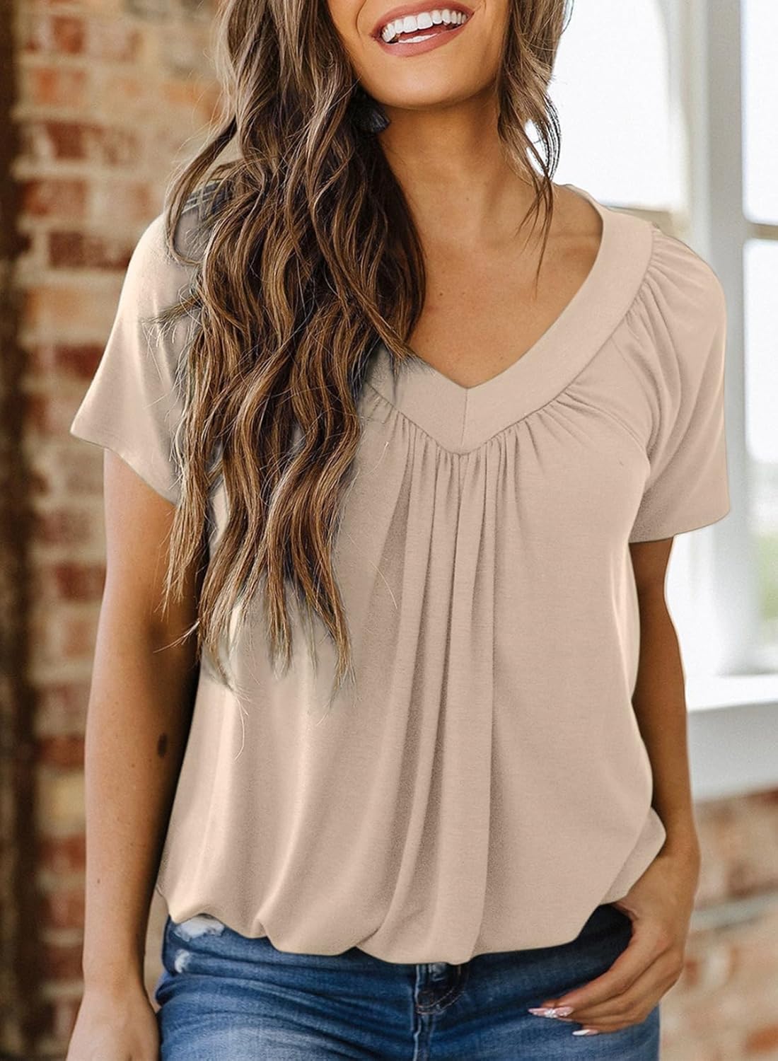 Limited time sale🔥Women's Casual Short Sleeve V Neck Basic T-shirts