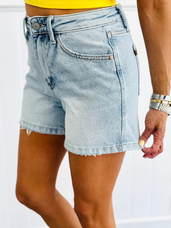 Women's Frayed Hem Denim Shorts With Pockets