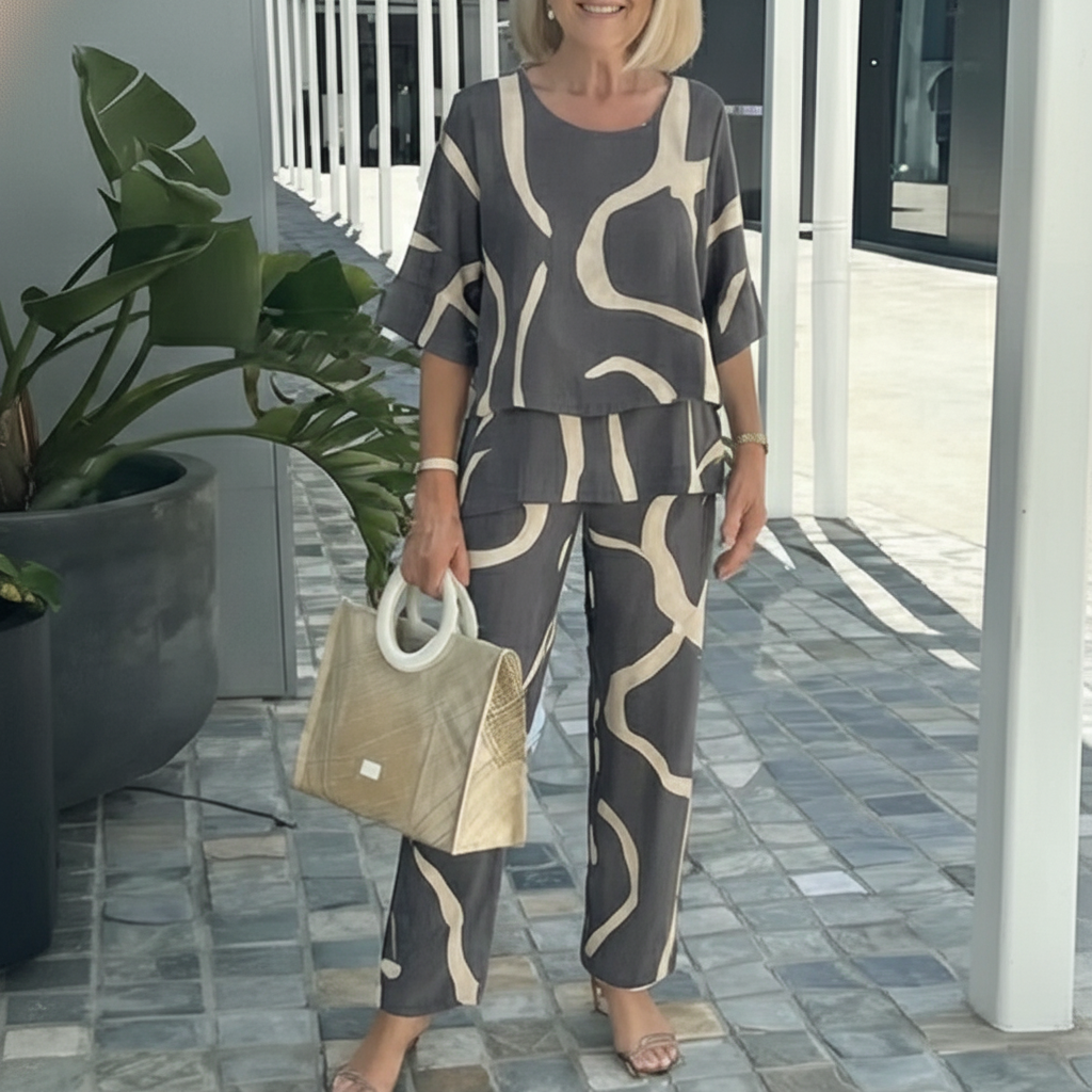 Women's Artistic Brushstroke Layered Top & Wide Leg Pants Set