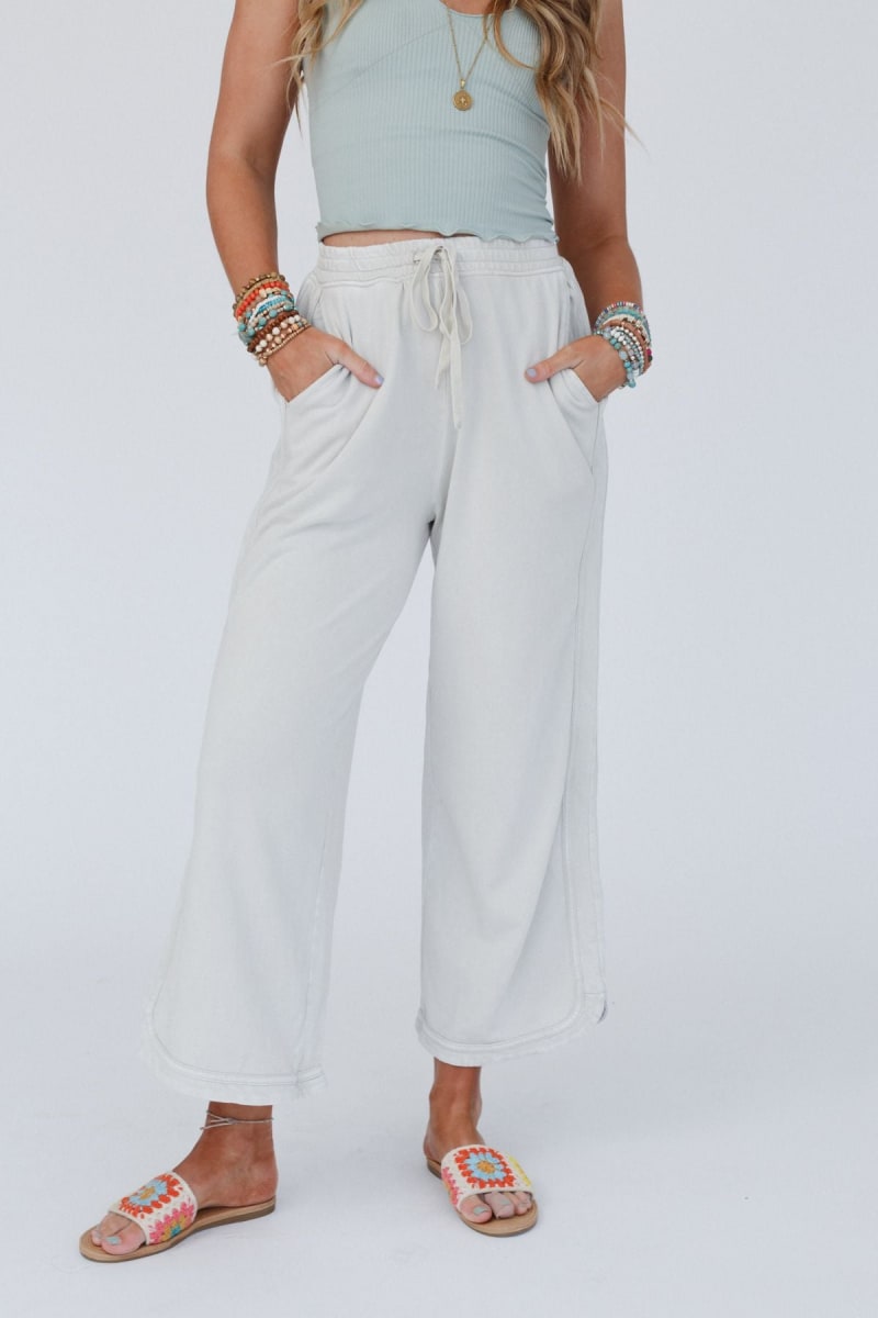 Limited time sale🔥So Comfy Wide Leg Pant Cropped Length