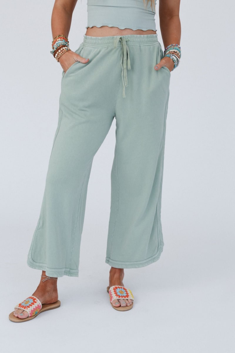 Limited time sale🔥So Comfy Wide Leg Pant Cropped Length