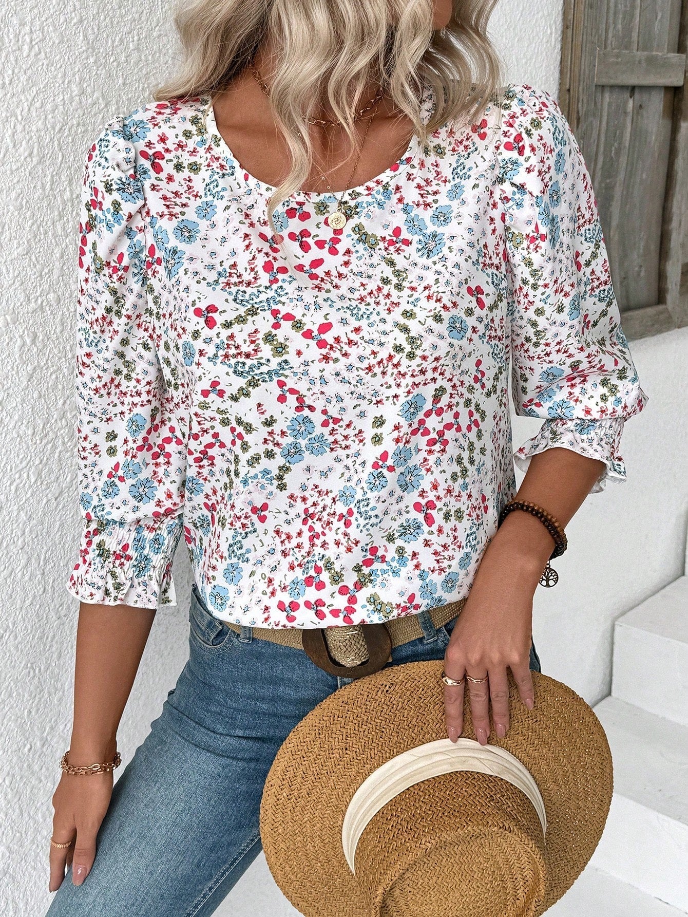 ✨Women's casual round neck pleated cuffs short sleeve top