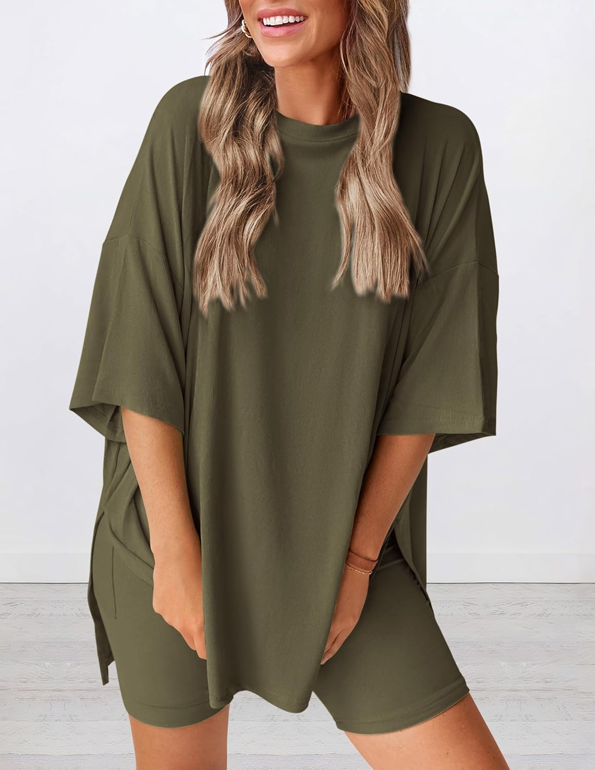 Limited time sale🔥Women's Oversized Casual T-Shirt Shorts Suit Stretch Two-Piece Set
