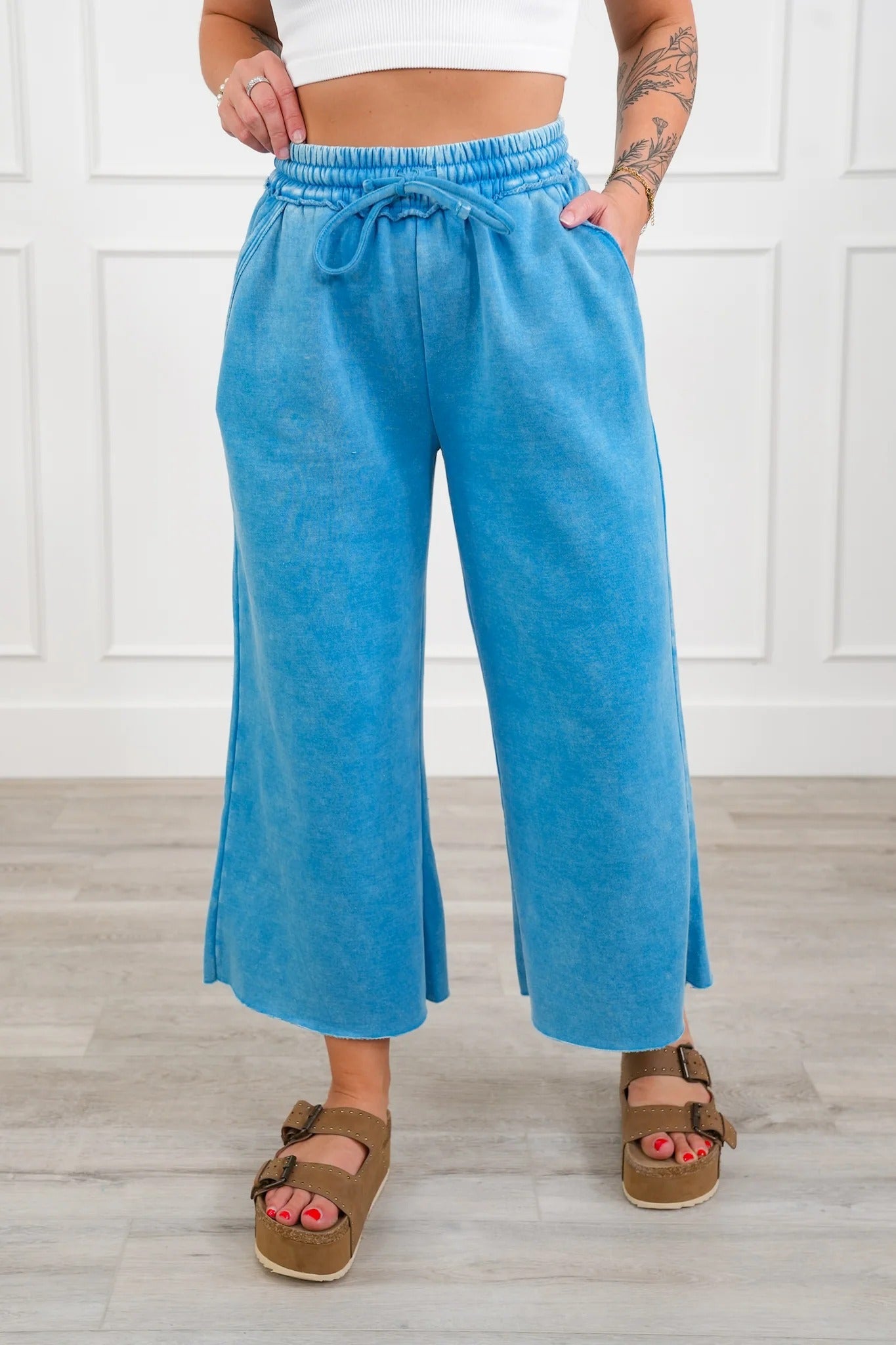 ✨ Women's Comfy Acid Wash Palazzo Sweatpants with Pockets