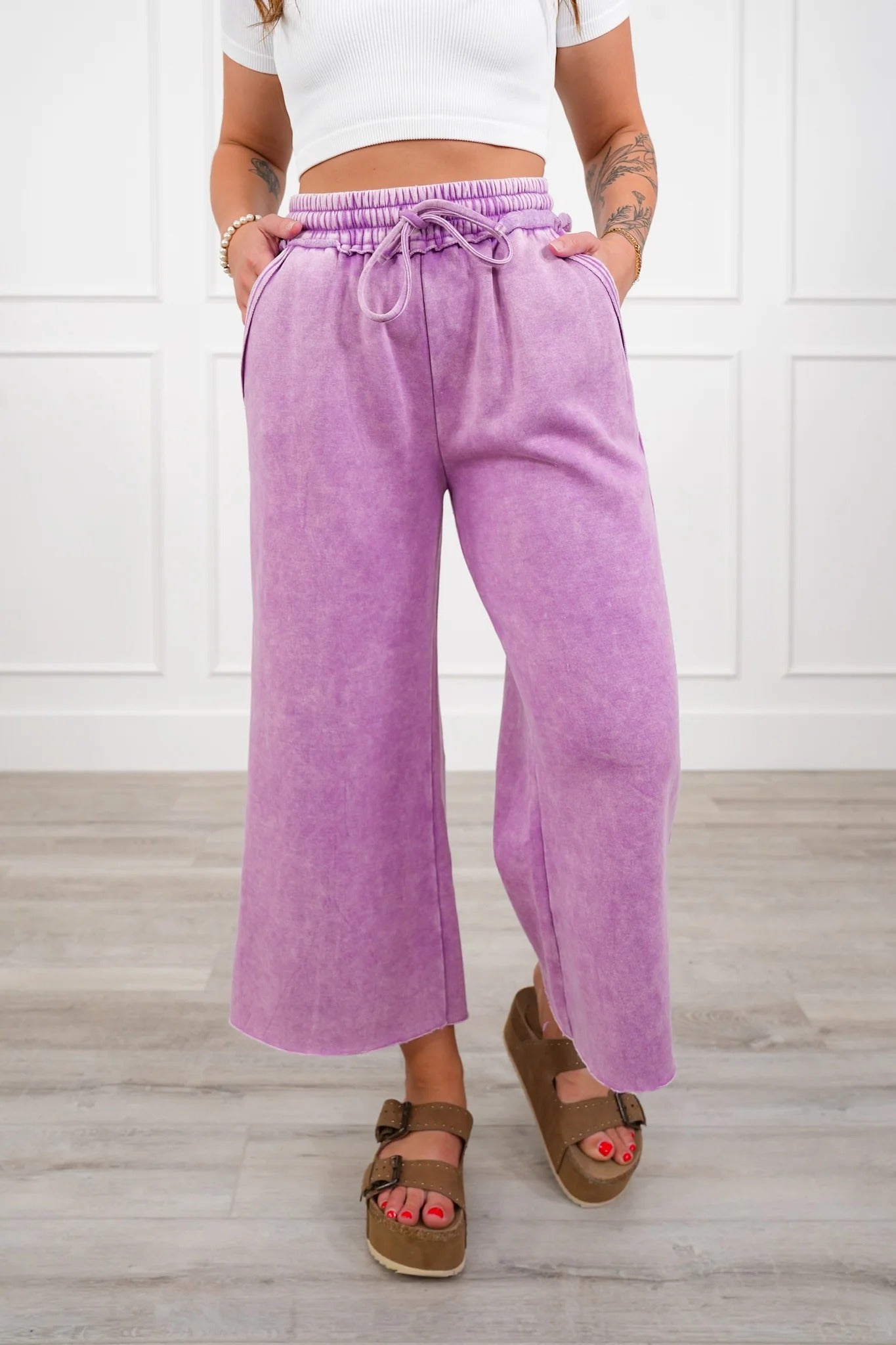 ✨ Women's Comfy Acid Wash Palazzo Sweatpants with Pockets