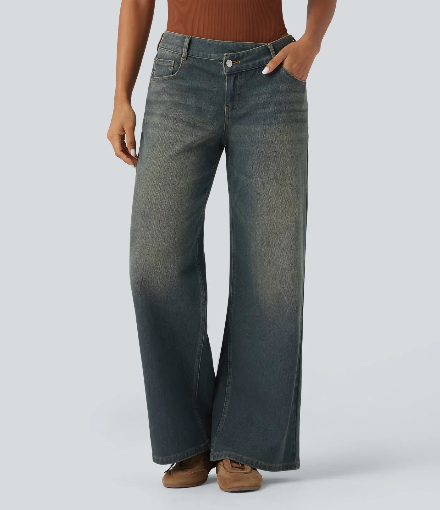Asymmetric Low Rise Zipper Pockets Baggy Wide Leg Washed Casual Jeans