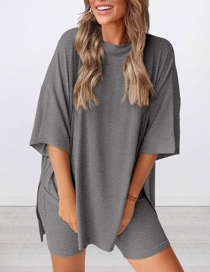 Limited time sale🔥Women's Oversized Casual T-Shirt Shorts Suit Stretch Two-Piece Set