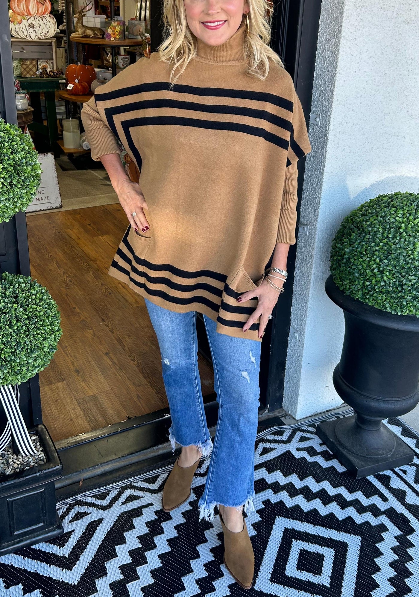 Turtleneck bat sleeve striped sweater