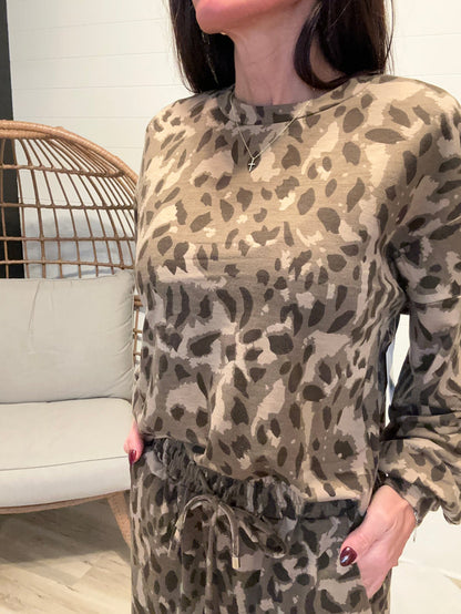 Limited time sale🔥Women's Cozy Leopard Print Two - Piece Set