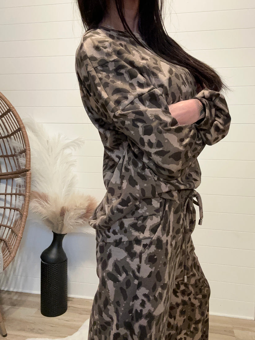 Women's Cozy Leopard Print Two - Piece Set